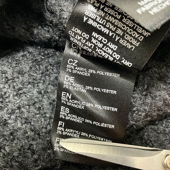 KUHL Turtle Neck Sweater - Picture 7 of 7